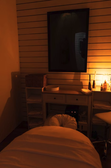 treatment-room-BREkP3LP